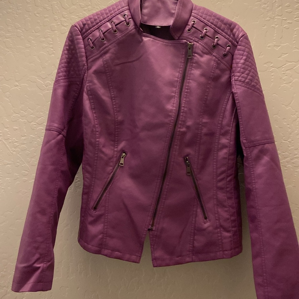 PU Leather Purple Stylish Jacket. Good Quality. Washable. XL
NEW